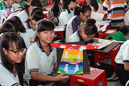 “Nét[-]vẽ[-]xanh”[-]vào[-]tuổi[-]19